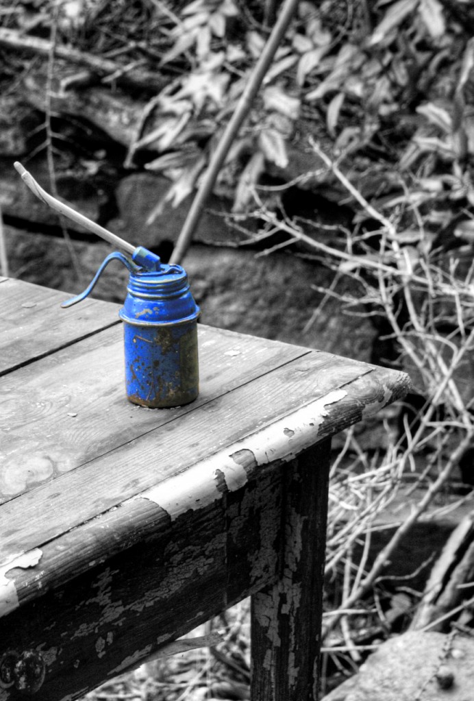 blue oilcan blue oilcan